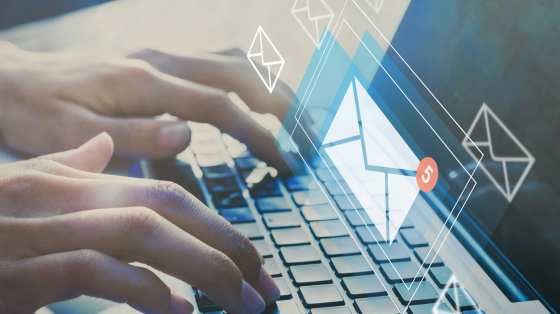 email inbox, online communication and e-mail marketing
